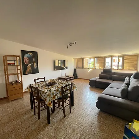 Holiday home Mansarda Bellavista *